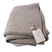 Ester Design - Stickad filt i lammull Gr� 170x130 cm