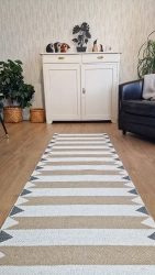 Horredsmattan - Peak Plastmatta Beige-vit / Gr�-vit 70x200 cm