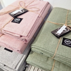 Recycled by Wille - Hedvig Bordsduk Avtorkbar Gr�n 140x240 cm