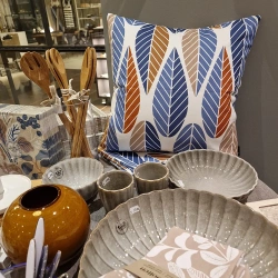 Arvidssons Kuddfodral Blader Bl�-Orange 47x47 cm