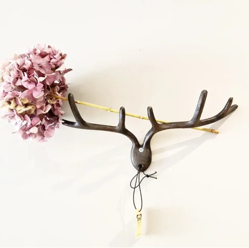 Milj�g�rden - H�ngare Kroklist Deer Horn