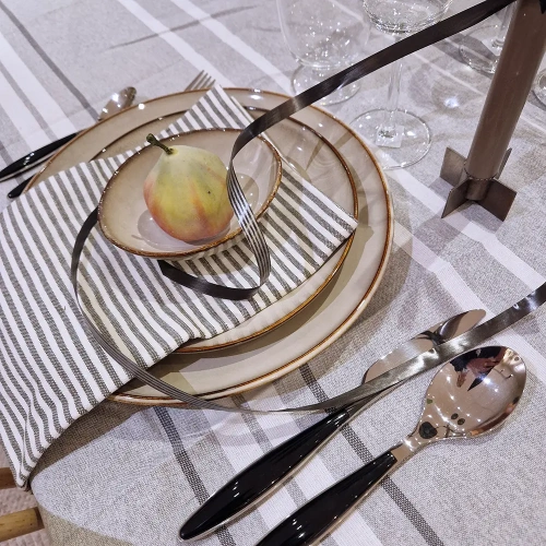 Guzzini - Feeling Bestickset Svart 24 delar