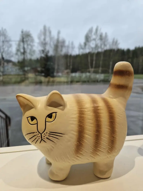 Keramikstudion Lisa Larson Katt Moa Midi Brunrandig 16,5 cm